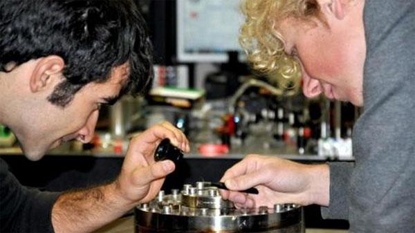 Úc chế tạo kính hiển vi mạnh gấp 20 lần hiện tại